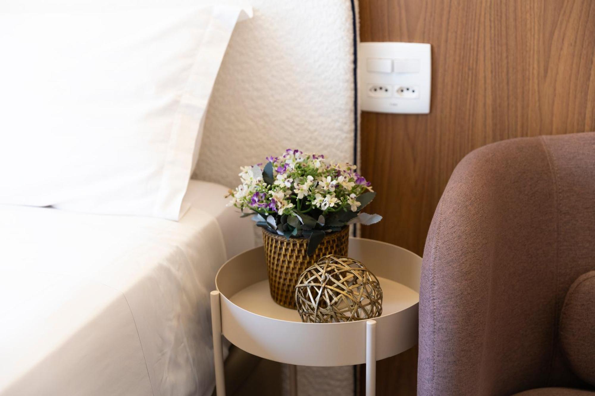 Apartamento Prox. Shopping Ibirapuera C/ Ar | Brazilian Corner São Paulo
